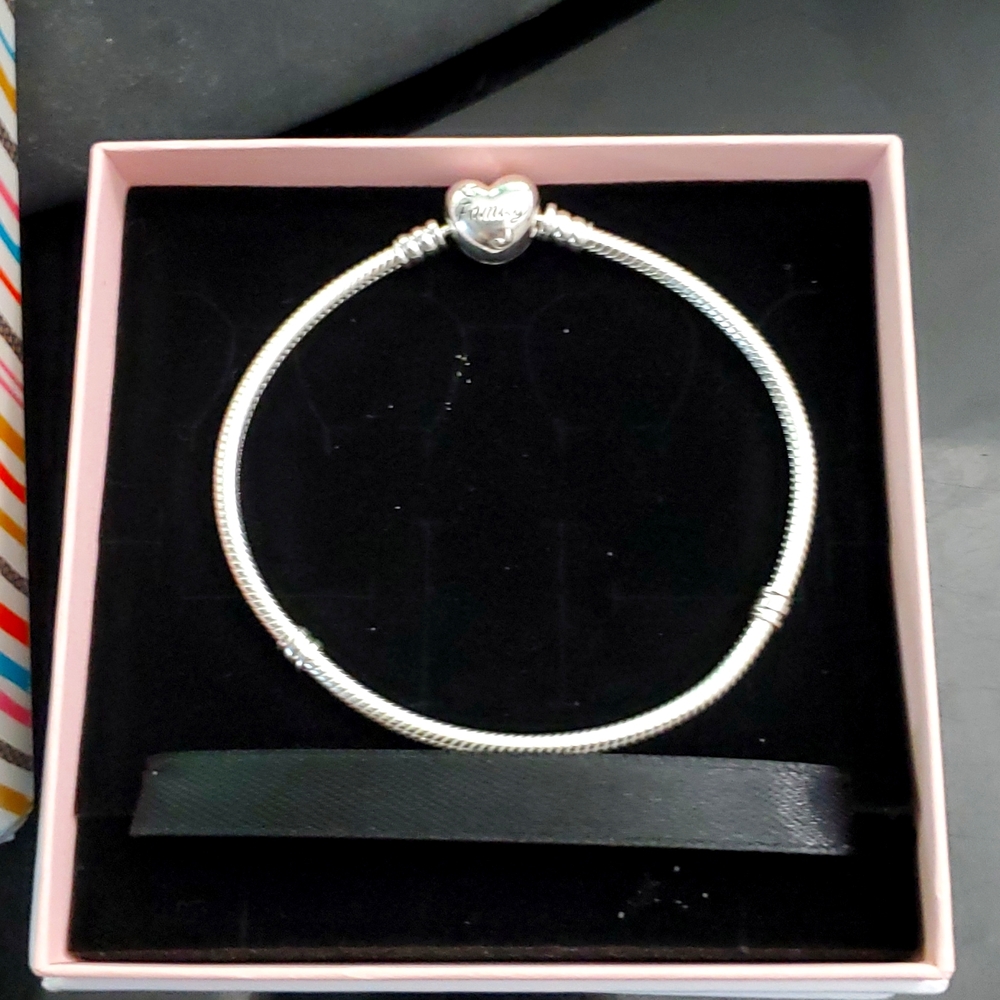 Family Tree Braclet